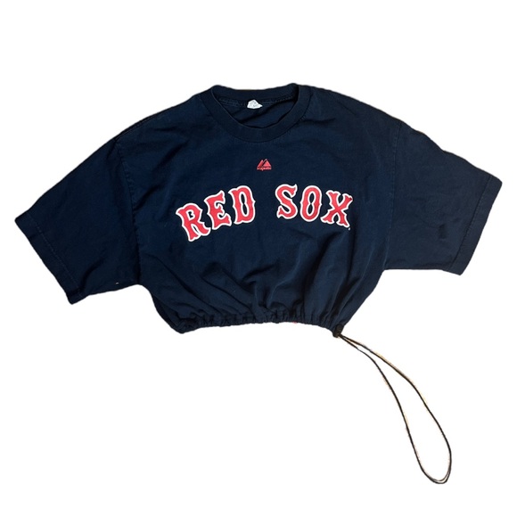 Boston Red Sox Reworked Drawstring Pull Waist Crop Top - Picture 3 of 4